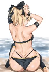  ahoge arms_behind_head arms_up ass back bare_shoulders bikini black_bikini black_bow black_gloves black_thighhighs blonde_hair bow breasts das_(dan_dan) elbow_gloves fate/grand_order fate_(series) female gloves grin hairbow half_updo highres large_breasts looking_at_viewer looking_back okita_j._souji_(fate) okita_j._souji_(first_ascension)_(fate) okita_souji_(fate) shore short_hair single_glove sitting smile solo swimsuit thigh_strap thighhighs thighs wristband yellow_eyes 