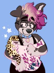  anthro canid canine canis clothing domestic_dog eublepharid eyewear female gecko glasses hi_res husky jackie_(jackiepup) leopard_gecko lizard mammal mixed_breed nordic_sled_dog olive_cow pit_bull reptile scalie solo spitz 