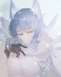  black_gloves blue_eyes blue_hair cape capelet expressionless feh_xeri female fire_emblem fire_emblem_heroes fur_trim gloves hair_ornament highres nifl_(fire_emblem) short_hair snow solo upper_body 