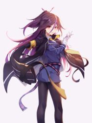  absurdres belt benghuai_xueyuan blue_shirt closed_mouth coat female gloves highres honkai_(series) houraiji_kyuushou long_hair long_sleeves looking_at_viewer looking_to_the_side necktie polo_shirt purple_background purple_coat purple_eyes purple_hair purple_legwear shirt simple_background smile solo star-ring white_gloves white_shirt yellow_necktie 