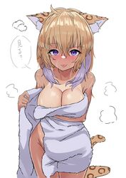  :p absurdres after_bathing ahoge animal_ear_fluff animal_ears animal_print bathing blonde_hair blush breasts cat_ears cat_girl cat_tail cleavage female gyaru highres holding holding_towel hololive kazusa_(k4zus4) leopard_print looking_at_viewer multicolored_hair naked_towel nekomata_okayu one-piece_tan purple_eyes purple_hair short_hair smile steam tail tan tanlines tongue tongue_out towel translated two-tone_hair virtual_youtuber wet white_towel 