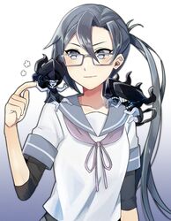  absurdres abyssal_ship amagiri_(kancolle) blush closed_mouth female glasses glowing glowing_eye gradient_background grey_hair hair_between_eyes highres horns kantai_collection lips long_hair neckerchief pale_skin ponytail pt_imp_group purple_neckerchief sailor_collar school_uniform serafuku side_ponytail simple_background toriniku_senshi_chikinman undershirt 