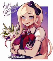  artist_name bangs barry_nah black_bow black_vest blonde_hair blush bouquet bow character_doll danganronpa_(series) danganronpa_2:_goodbye_despair dated female flower hairbow happy_birthday highres holding holding_bouquet long_hair lower_teeth open_mouth outside_border puffy_short_sleeves puffy_sleeves red_bow red_neckwear short_sleeves smile solo sonia_nevermind tanaka_gandamu teeth upper_body vest 