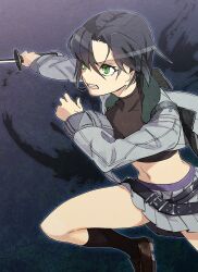  belt black_hair black_socks blue_background clenched_teeth commentary_request female green_eyes highres jacket katana midriff miniskirt navel photoshop_(medium) rance_(series) sakamoto_ryouma_(rance) sengoku_rance shoes short_hair simple_background skirt socks solo sword teeth thighs tsurusaki_yuu weapon 