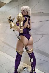  ass bellechere cosplay female huge_ass isabella_valentine isabella_valentine_(cosplay) namco photo solo soul_calibur soulcalibur_ii thick_thighs thighhighs thighs white_hair 