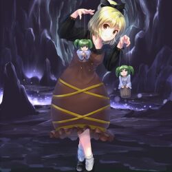  3girls bad_id bad_pixiv_id blonde_hair blue_eyes bow bucket cave clone dress eno_(whiskeyne) green_hair hairbow in_bucket in_container kisume kurodani_yamame mini_person minigirl multiple_girls orange_eyes shoes short_hair smile socks standing string touhou twintails wooden_bucket yellow_eyes 