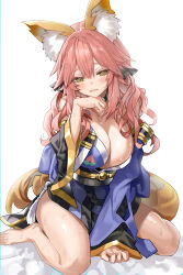  animal_ear_fluff animal_ears bare_shoulders blue_kimono breasts cleavage fate/grand_order fate_(series) female fox_ears fox_girl fox_tail hair_between_eyes highres japanese_clothes kimono large_breasts long_hair looking_at_viewer obi pink_hair sash shino_(eefy) sidelocks tail tamamo_(fate) tamamo_no_mae_(fate/extra) yellow_eyes 