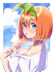  :o blue_eyes blush breasts clothes_pull collarbone female go-toubun_no_hanayome green_ribbons hair_ribbon hands_up highres large_breasts looking_at_viewer nakano_yotsuba orange_hair ribbon shirt shirt_pull short_hair sky solo sweat t-shirt twitter_username upper_body white_shirt yu_(flowerbird3830) 