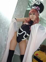  cosplay dakki fingerless_elbow_gloves houshin_engi photo pink_hair silly_hat takizawa_kazuya thigh-highs thighhighs 