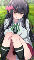  bat_hair_ornament black_hair black_socks bow breasts brown_eyes closed_mouth dress female grass green_bow hair_ornament highres large_breasts long_hair nakahira_guy on_ground original outdoors panties pantyshot red_skirt skirt smile socks solo tokyo_succubus underwear very_long_hair yuna_(nakahira_guy) 