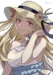  ayaki_mami bare_shoulders blonde_hair blush ereshkigal_(fate) fate/grand_order fate_(series) female hair_ribbon hat long_hair looking_at_viewer red_ribbon ribbon simple_background smile solo space_ereshkigal_(fate) space_ereshkigal_(first_ascension)_(fate) sun_hat swimsuit two-tone_swimsuit 