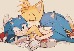  3boys absurdres animal_ears animal_nose c52278 fox_boy fox_ears fox_tail furry furry_male gloves green_eyes highres hug looking_at_viewer male_focus multiple_boys red_footwear shoes sneakers sonic_(series) sonic_the_hedgehog sonic_the_hedgehog_(classic) tail tails_(sonic) white_gloves 