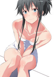  absurdres bare_arms bare_shoulders between_legs black_hair blue_eyes blush breasts breasts_apart closed_mouth collarbone female hand_between_legs highres invisible_chair knees knees_together_feet_apart looking_at_viewer naked_towel short_hair_with_long_locks shou937 simple_background sitting small_breasts solo thighs towel white_background yahari_ore_no_seishun_lovecome_wa_machigatteiru. yukinoshita_yukino 