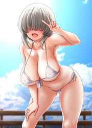  areola_slip arm_up ass_visible_through_thighs bell bikini blush breasts cleavage collarbone cowboy_shot female fence grey_hair hair_over_eyes hand_on_own_thigh highres large_breasts leaning_forward long_bangs looking_at_viewer open_mouth osuzu_akiomi outdoors short_hair side-tie_bikini_bottom skindentation solo standing swimsuit teeth underboob upper_teeth_only uzaki-chan_wa_asobitai! uzaki_yanagi v white_bikini wooden_fence 