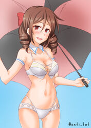  anti_(untea9) ass_visible_through_thighs bikini blue_background bow breasts brown_hair cleavage commentary_request cosplay cowboy_shot detached_collar drill_hair female fletcher_(kancolle) fletcher_(kancolle)_(cosplay) fletcher_(swimsuit_mode)_(kancolle) hairbow harukaze_(kancolle) highres kantai_collection long_hair looking_at_viewer medium_breasts navel photoshop_(medium) red_bow red_eyes solo swimsuit twin_drills twitter_username two-tone_umbrella white_bikini 