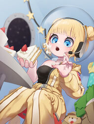  absurdres appleblossomtea astronaut black_tube_top blonde_hair blue_eyes breasts bubba_(watson_amelia) cake female fishbowl_helmet food hair_bun highres holding holding_cake holding_food hololive hololive_english investigator_(amelia_watson) looking_at_viewer medium_breasts official_alternate_costume open_mouth single_hair_bun strapless strawberry_shortcake suit tube_top virtual_youtuber watson_amelia watson_amelia_(astronaut) yellow_suit 