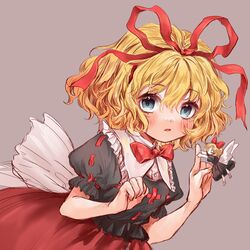  80isiiii black_shirt blonde_hair blue_eyes blush bow bowtie breasts female frilled_shirt_collar frills grey_background hair_between_eyes hair_ribbon hands_up highres looking_at_viewer medicine_melancholy open_mouth puffy_short_sleeves puffy_sleeves red_bow red_bowtie red_ribbon red_skirt ribbon shirt short_hair short_sleeves simple_background skirt small_breasts solo su-san touhou wavy_hair 