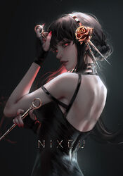  artist_name back back_focus bare_shoulders black_background black_dress black_hair black_theme blunt_bangs braid braided_bun breasts dress dual_wielding earrings english_commentary eyelashes female fingerless_gloves flower from_behind gloves glowing glowing_eyes hair_bun hair_flower hair_ornament hairband hand_on_own_forehead hand_up highres holding holding_weapon jewelry light_particles light_smile looking_at_viewer looking_back mixed-language_commentary mole mole_on_back multicolored_hair nail_polish nixeu parted_lips red_eyes red_hair red_lips red_nails reverse_grip rose sidelocks sleeveless sleeveless_dress solo spikes spy_x_family streaked_hair updo upper_body weapon yellow_flower yellow_rose yor_briar 