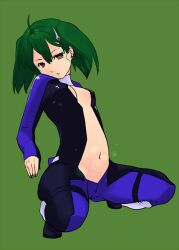  ahoge black_bodysuit blue_bodysuit bob_cut bodysuit closed_mouth commentary_request cyborg empty_eyes female full_body green_background green_hair green_lips hair_ornament hairclip lips long_sleeves looking_at_viewer macross macross_frontier macross_galaxy multicolored_bodysuit multicolored_clothes ranka_lee red_eyes science_fiction serious short_hair simple_background solo suigintouin 