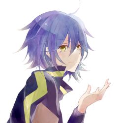  1boy ahoge anko0308 bad_id bad_pixiv_id blue_hair inazuma_eleven_(series) inazuma_eleven_go kariya_masaki male_focus simple_background smile solo track_suit white_background yellow_eyes 