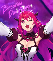  armpits arms_up breasts cleavage dasdokter detached_sleeves double_halo earrings fangs female halo highres hololive hololive_english horns irys_(hololive) irys_(irys_2.0)_(hololive) jewelry long_hair looking_at_viewer medium_breasts microphone one_eye_closed open_mouth pointy_ears red_eyes red_hair smile solo star-shaped_pupils star_(symbol) symbol-shaped_pupils virtual_youtuber 