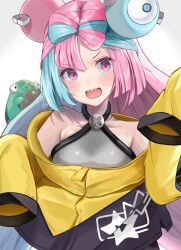  absurdres bellibolt blue_hair bow-shaped_hair breasts character_hair_ornament female hair_ornament hexagon_print highres iono_(pokemon) jacket long_hair low-tied_long_hair multicolored_hair open_mouth oversized_clothes pink_hair pokemon pokemon_(creature) pokemon_sv sahochan_(mtxz4584) sharp_teeth sleeveless sleeves_past_fingers sleeves_past_wrists split-color_hair teeth upper_body very_long_sleeves x yellow_jacket 