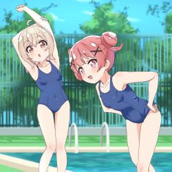  2girls blue_sky breasts brown_eyes cloud covered_navel day double_bun feet_out_of_frame hair_bun highres konomori_kanon leaning_forward light_brown_hair multiple_girls new_school_swimsuit outdoors pool pool_ladder red_eyes red_hair school_swimsuit short_hair sky small_breasts smile stretching swimsuit tanemura_koyori warukusu watashi_ni_tenshi_ga_maiorita! 