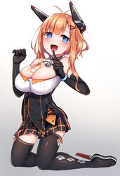  absurdres azur_lane bell blue_eyes blush boots breasts cleavage commentary_request female foxhound_(azur_lane) foxhound_(retrofit)_(azur_lane) gloves hair_ornament hairclip highres kneeling large_breasts looking_at_viewer oerba_yun_fang open_mouth orange_hair simple_background solo thigh_boots thighhighs umishima_rinta 