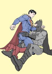  2boys animification artist_name ass bara batman batman_(series) black_cape black_hair blue_bodysuit blush bodysuit boots bruce_wayne cape clark_kent closed_mouth couple dc_comics evinist grey_bodysuit hand_on_another&#039;s_ass highres large_pectorals looking_at_another male_focus mask multiple_boys muscular muscular_male pectorals red_cape short_hair simple_background sitting smile superman superman_(series) yaoi 