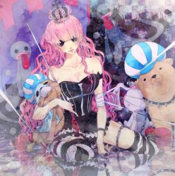  arched_crown bare_shoulders chains commentary crown female ghost kumacy limine long_hair one_piece perona pink_hair red_crown striped_clothes striped_thighhighs thighhighs 