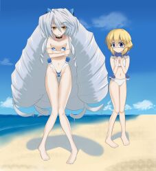  2girls adele_balfetto beach bikini blonde_hair blue_eyes drill_hair highres kyoukai_senjou_no_horizon kyoukaisenjou_no_horizon long_hair multiple_girls nate_mitotsudaira neito_mitotsudaira silver_hair swimsuit very_long_hair yellow_eyes 