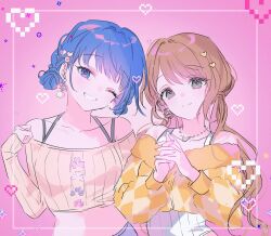  2girls alternate_costume alternate_hairstyle blue_eyes blue_hair breasts brown_hair collarbone earrings grin hair_ornament hanasato_minori highres jewelry kiritani_haruka long_hair long_sleeves looking_at_viewer multiple_girls necklace off_shoulder one_eye_closed pink_background project_sekai purple_background shina_(sbk951121) smile sweater upper_body 