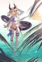  :d absurdres aqua_eyes arknights arm_up beach bikini black_bikini black_horns blonde_hair bow commentary_request crop_top cropped_shirt day female fire flame-tipped_tail full_body grin highres horns long_hair long_sleeves looking_up navel ocean official_alternate_costume outdoors pouch purple_bow reed_(arknights) reed_the_flame_shadow_(arknights) reed_the_flame_shadow_(summer_flowers)_(arknights) shirt smile solo standing swimsuit tail thigh_bow thigh_strap tsubomi_haku wading water white_shirt 